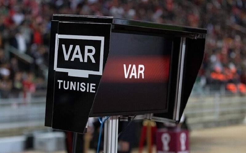 دستگاه VAR