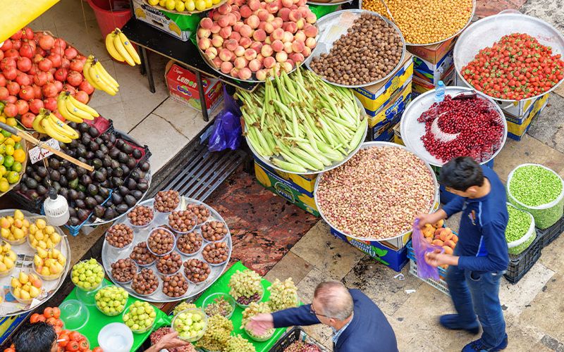 بازار تجریش: یکی از قدیمی‌ترین و محبوب‌ترین بازارهای تهران